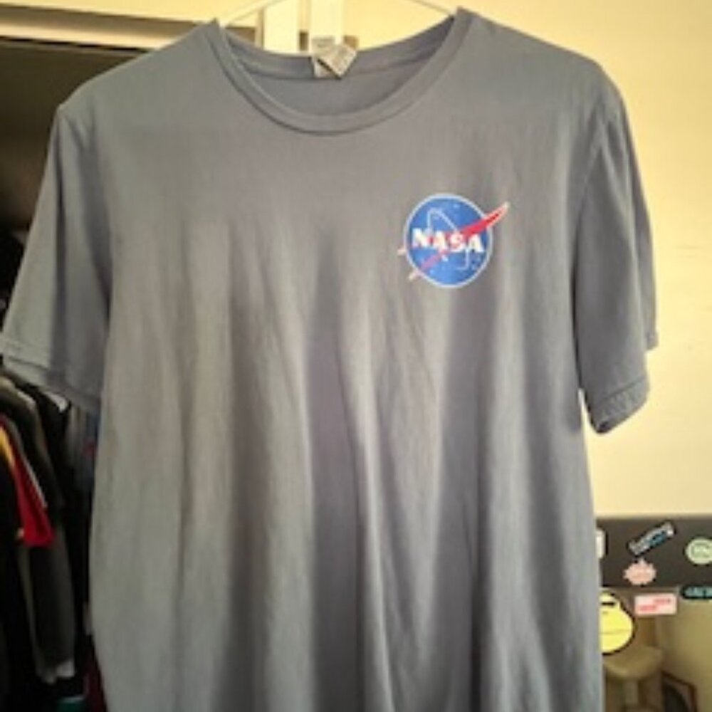 NASA Shuttle Crawler T-Shirt Size Medium